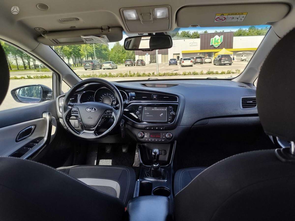 Kia Ceed, 1.6 l., hatchback