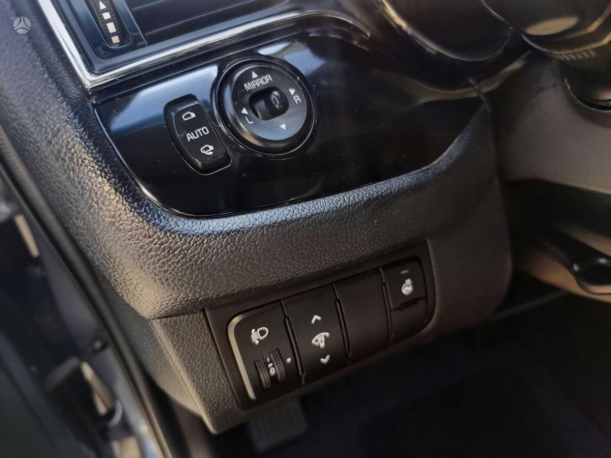 Kia Ceed, 1.6 l., Хэтчбек