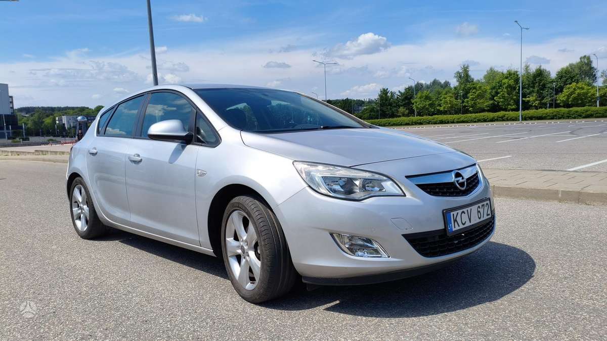 Opel Astra, 1.4 l., hatchback