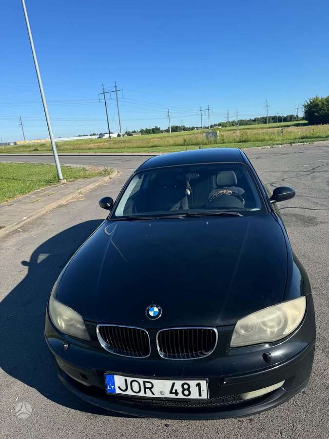 BMW 120, 2.0 l., hatchback