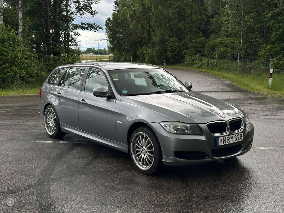 BMW 320, 2.0 l., wagon