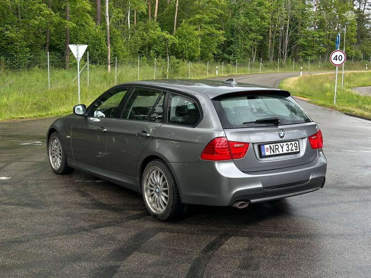 BMW 320, 2.0 l., Универсал