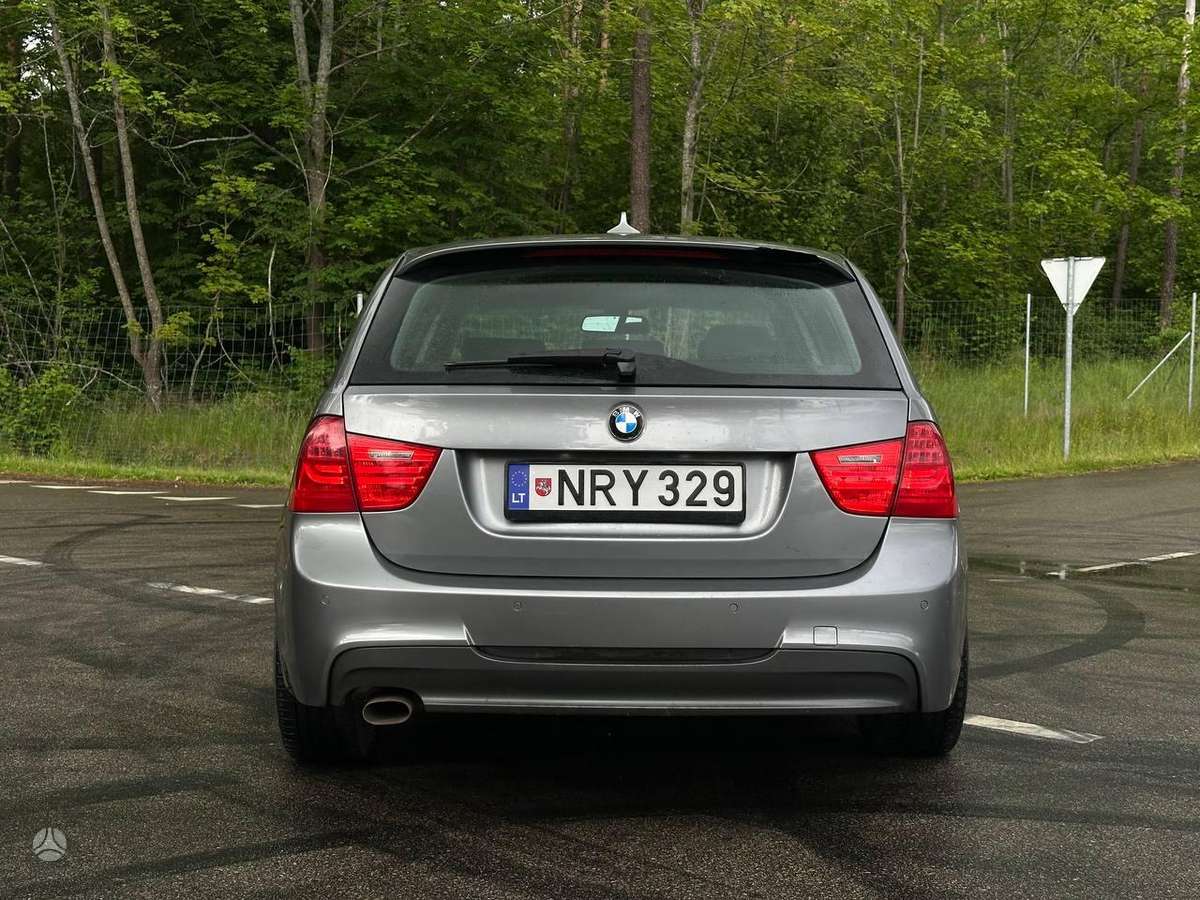 BMW 320, 2.0 l., wagon