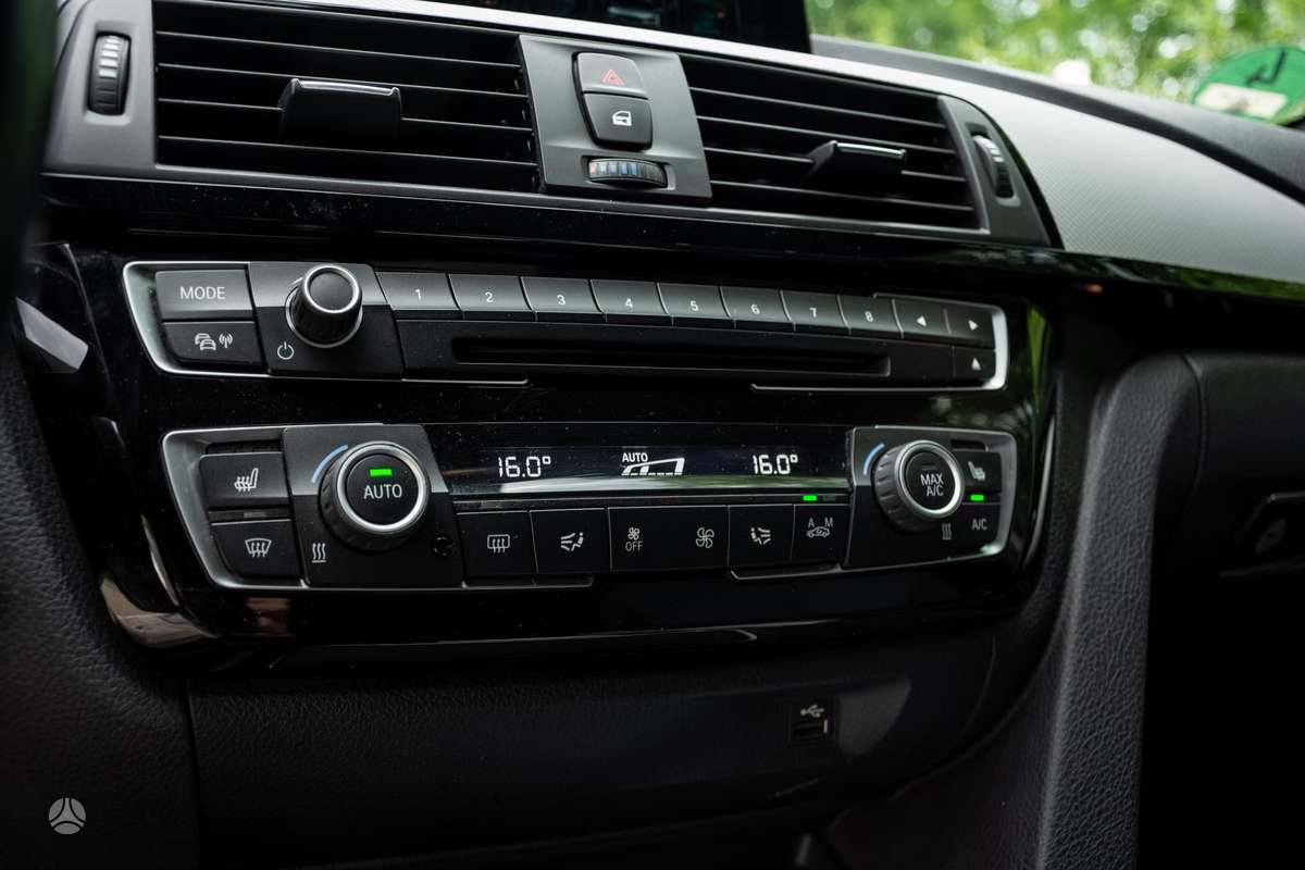 BMW 320, 2.0 l., Универсал