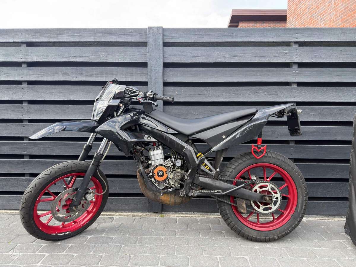 Derbi Senda 49cc, scooters / mopeds