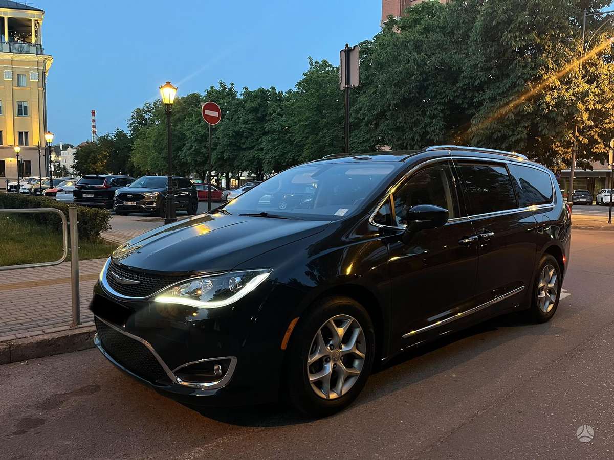 Chrysler Pacifica, 3.6 l., Минивэн