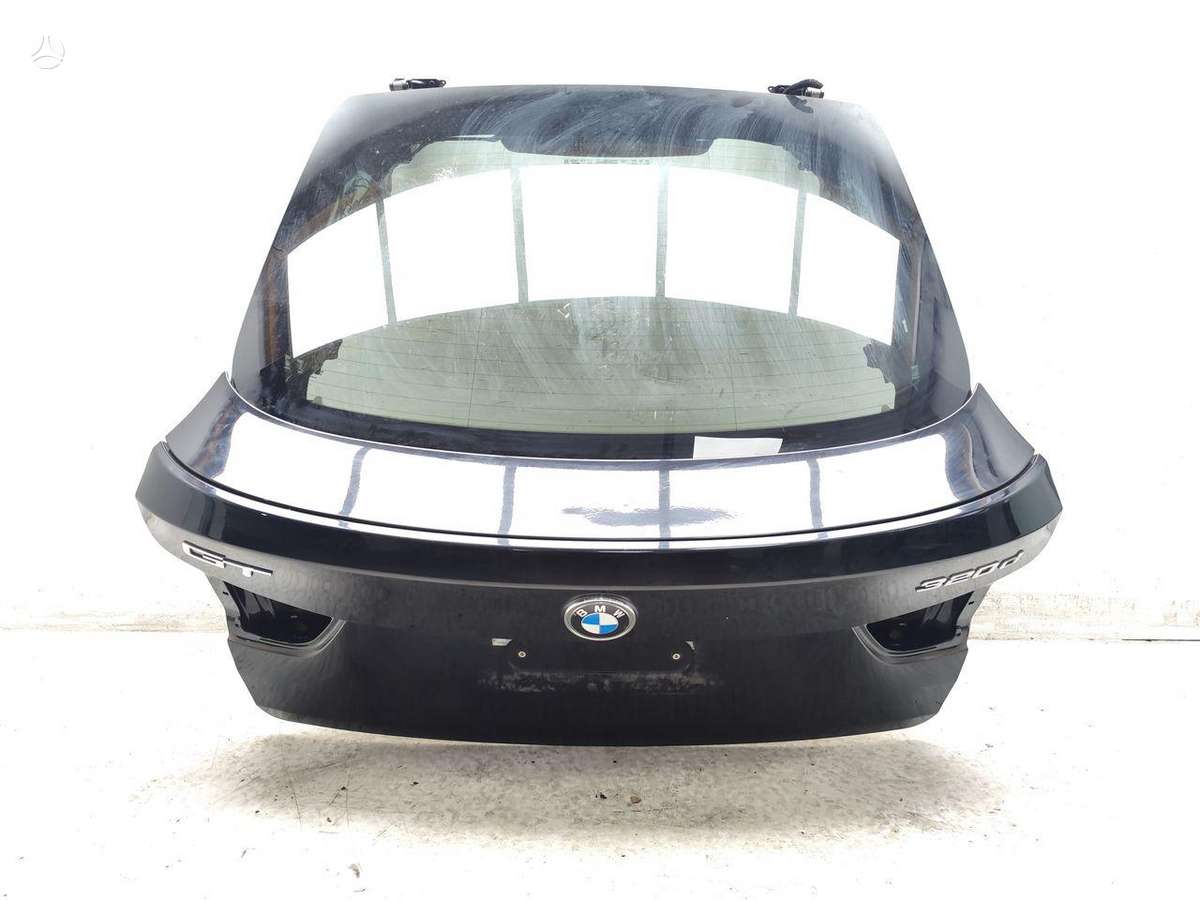 BMW 320 hood (front, rear)