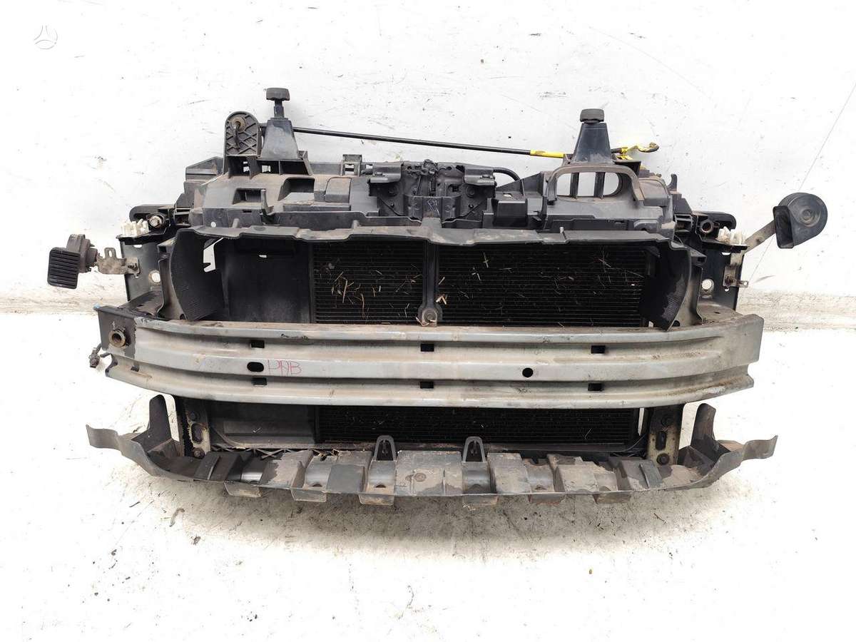 Ford EcoSport hood (front, rear)