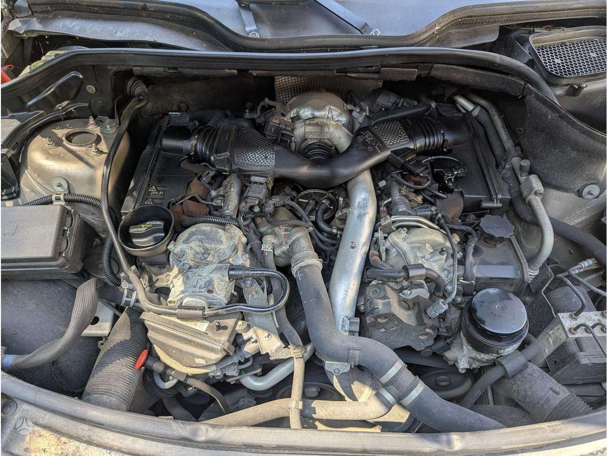 Mercedes-Benz ML320 двигатель