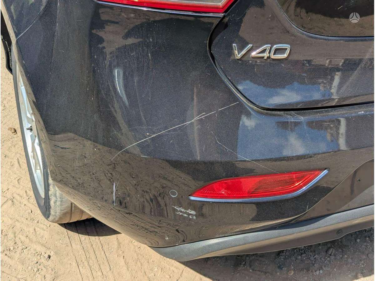 Volvo V40 двигатель