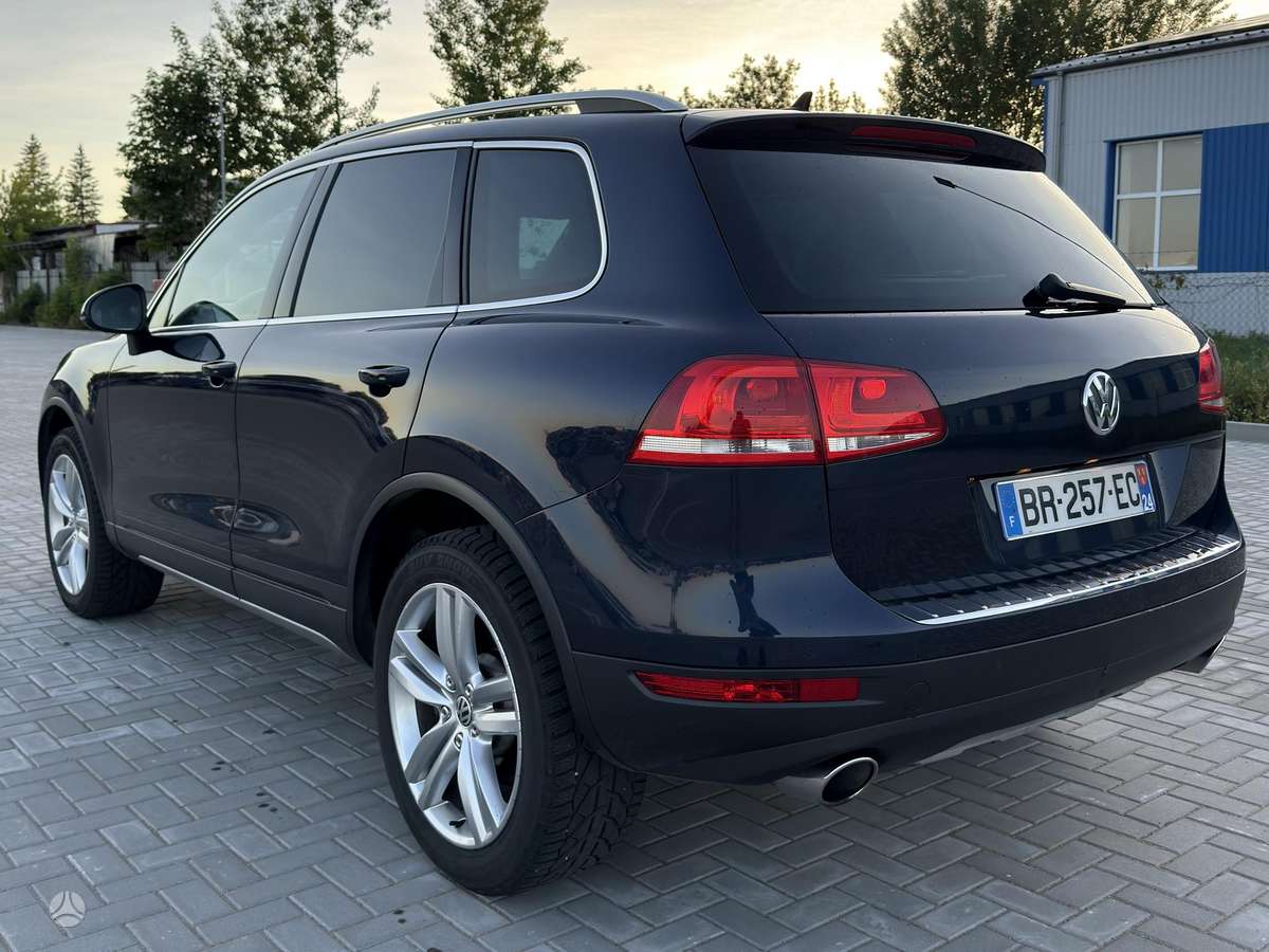 Volkswagen Touareg - 3