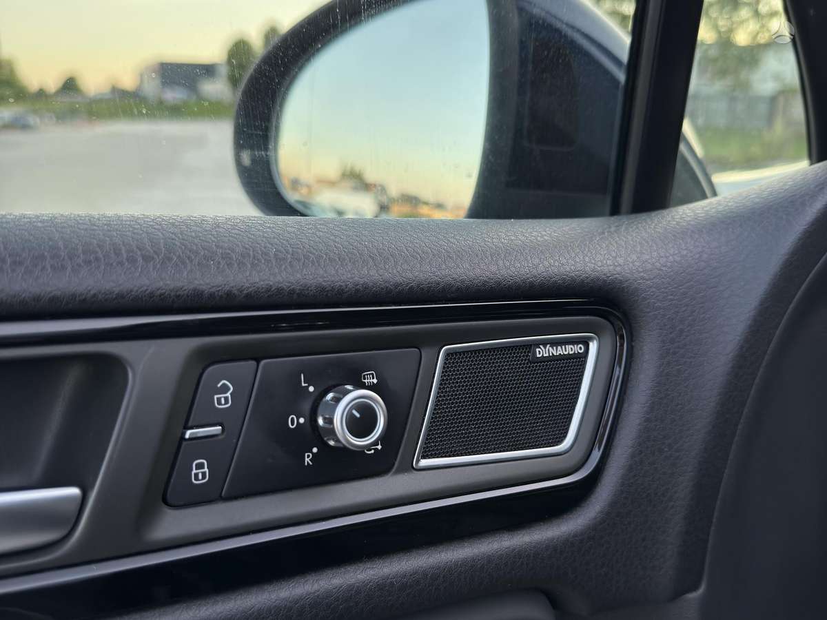 Volkswagen Touareg - 7