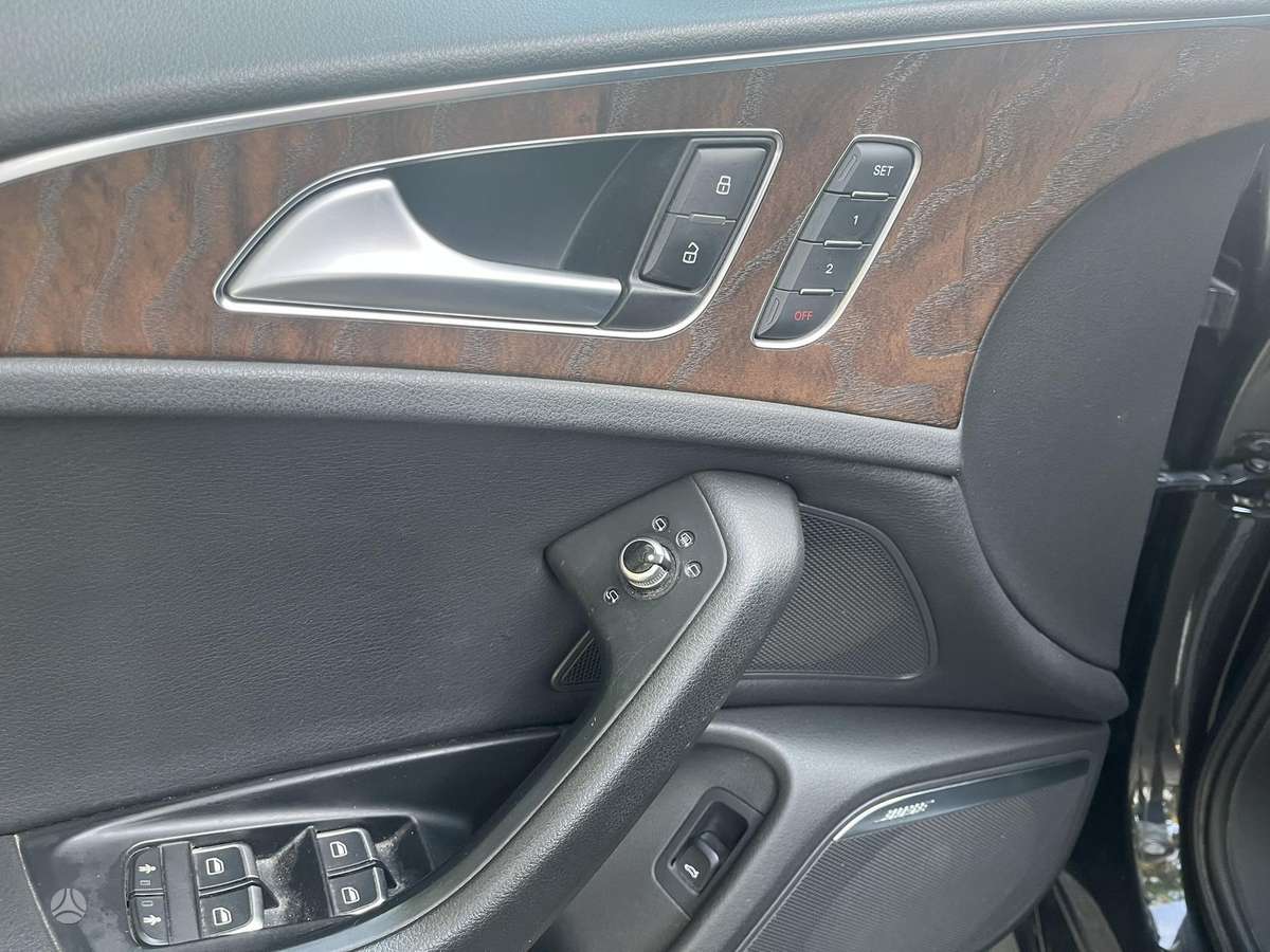 Audi A6, 3.0 l., Седан