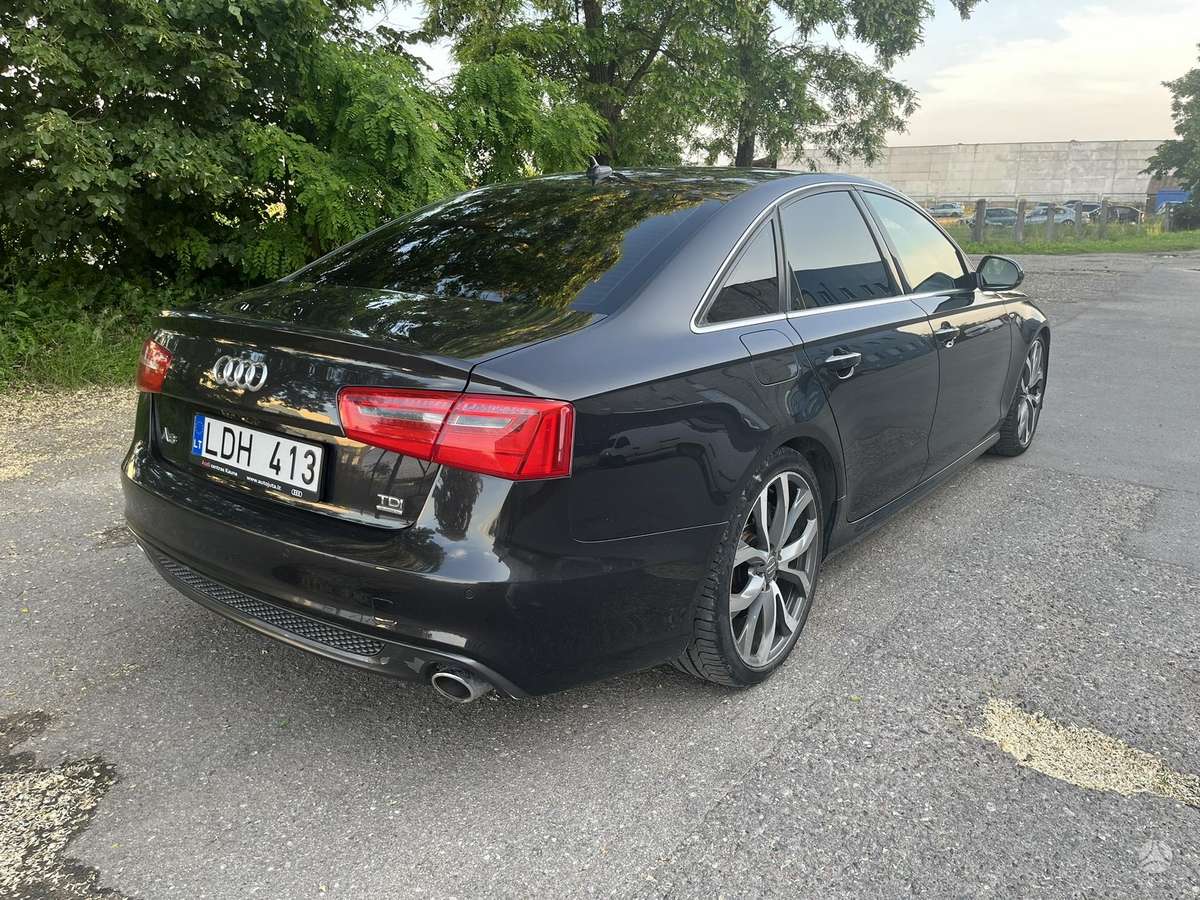 Audi A6, 3.0 l., Седан