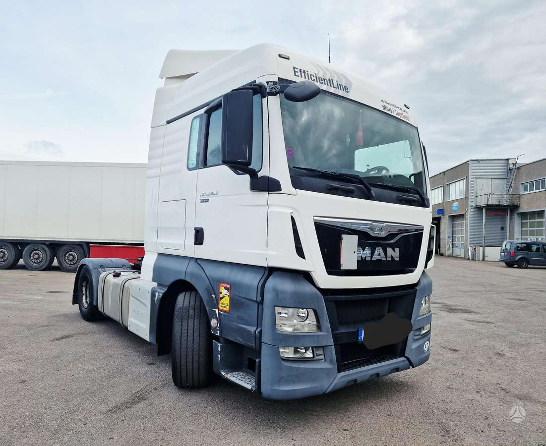 MAN TGX, double sleeper
