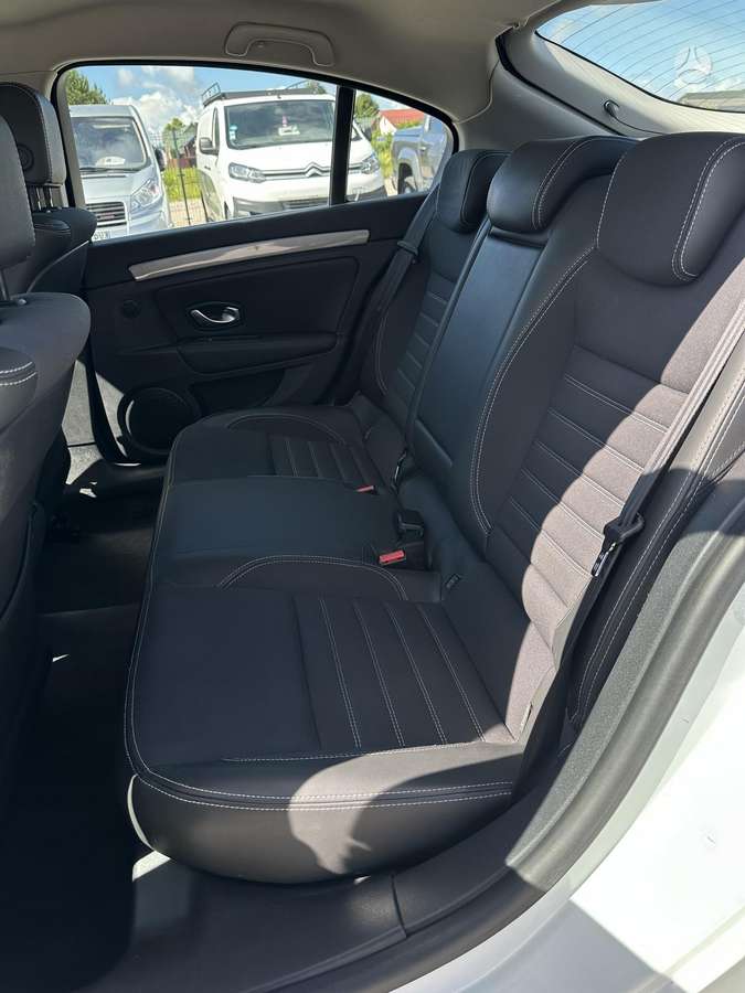Renault Laguna, 1.5 l., Хэтчбек