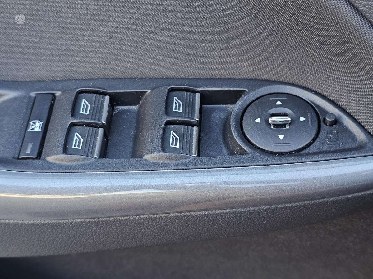 Ford Focus, 1.6 l., Хэтчбек
