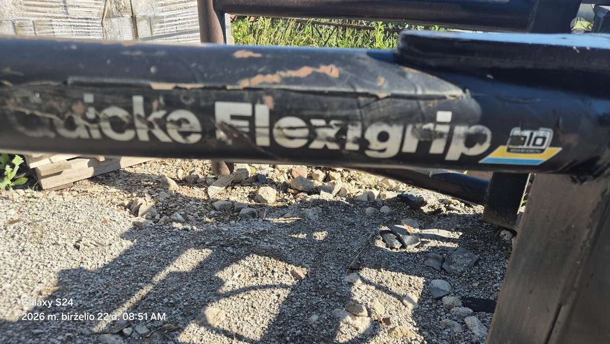 Quicke Flexigrip, rulonų griebtuvas