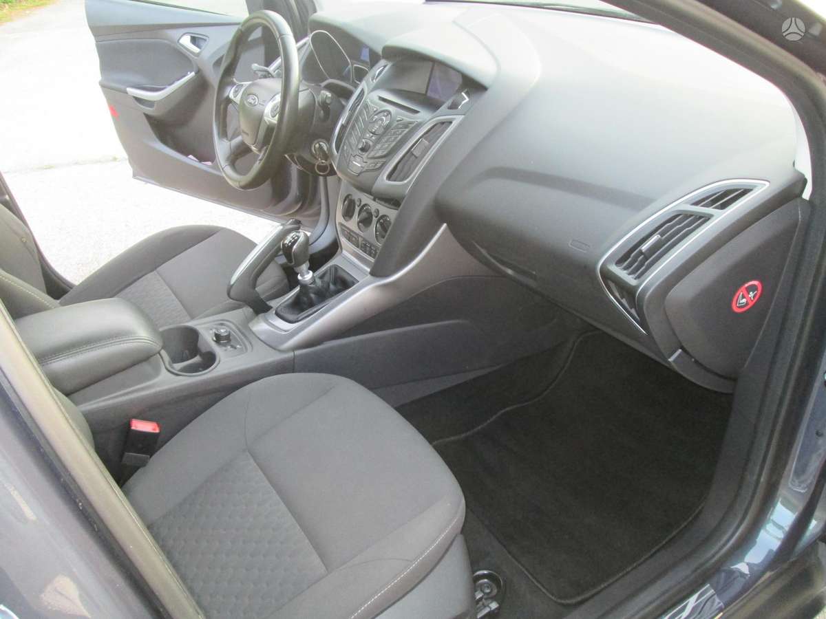 Ford Focus, 1.0 l., Хэтчбек