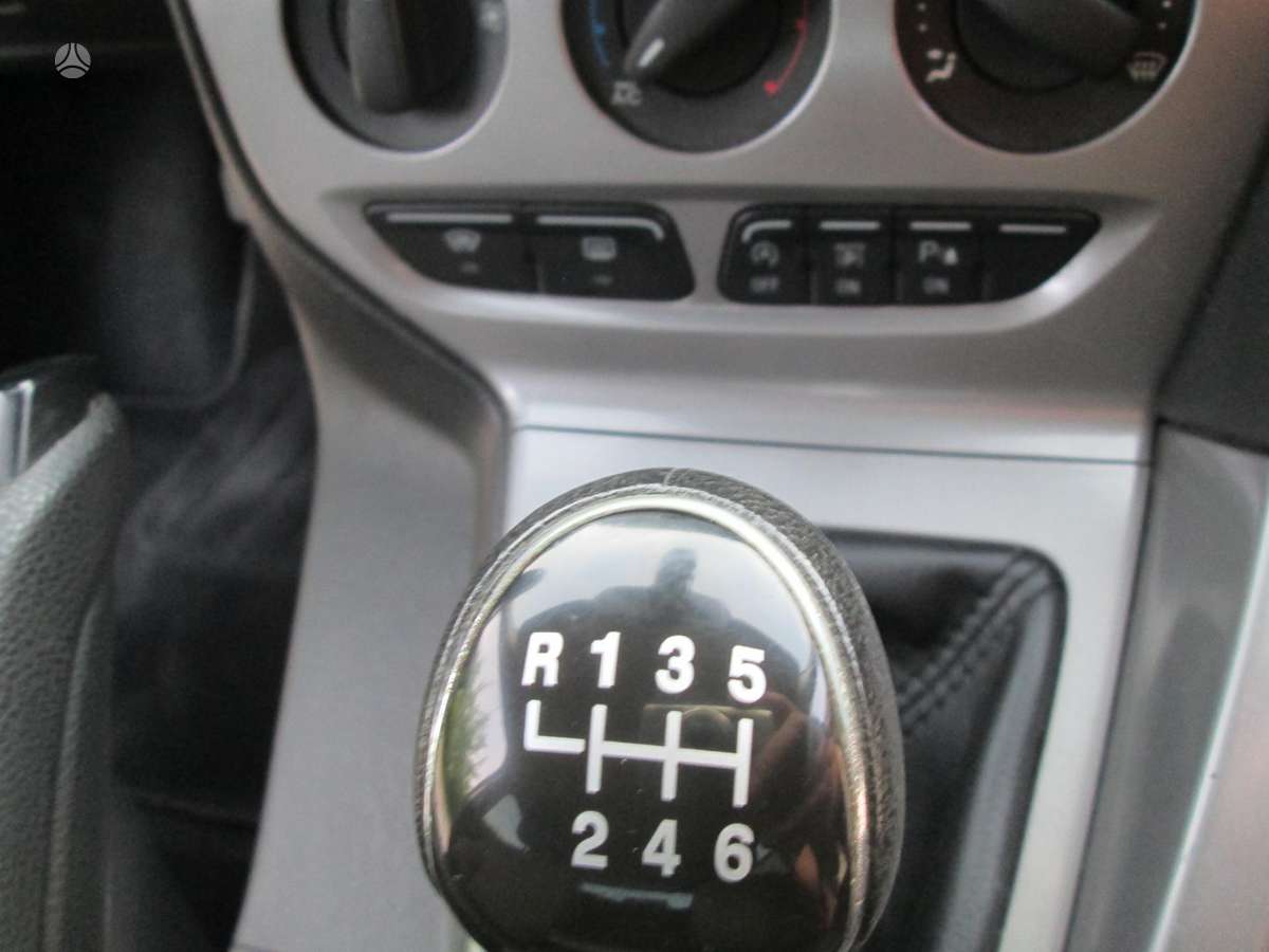 Ford Focus, 1.0 l., Хэтчбек