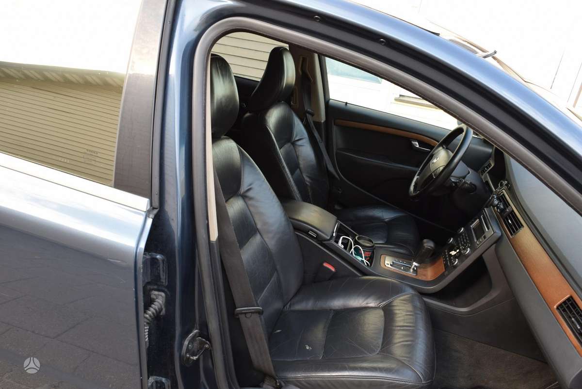 Volvo V70, 2.4 l., Универсал
