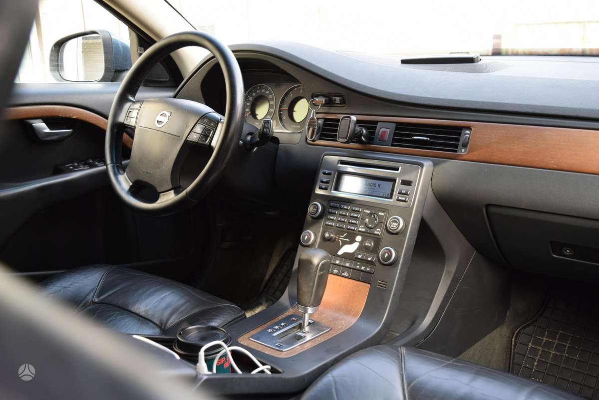 Volvo V70, 2.4 l., Универсал