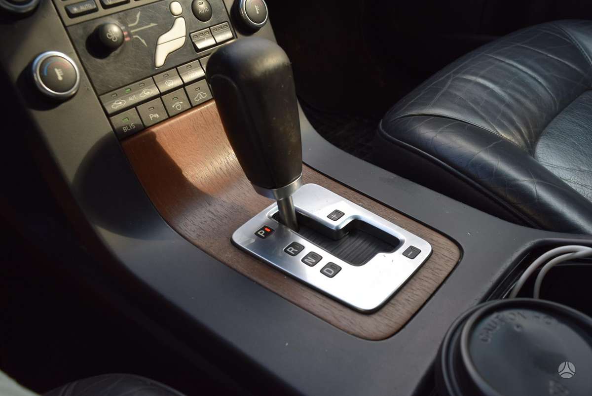 Volvo V70, 2.4 l., Универсал