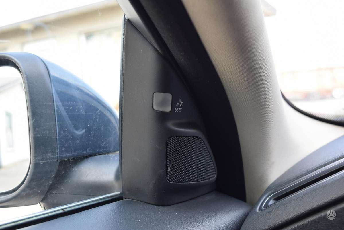 Volvo V70, 2.4 l., Универсал