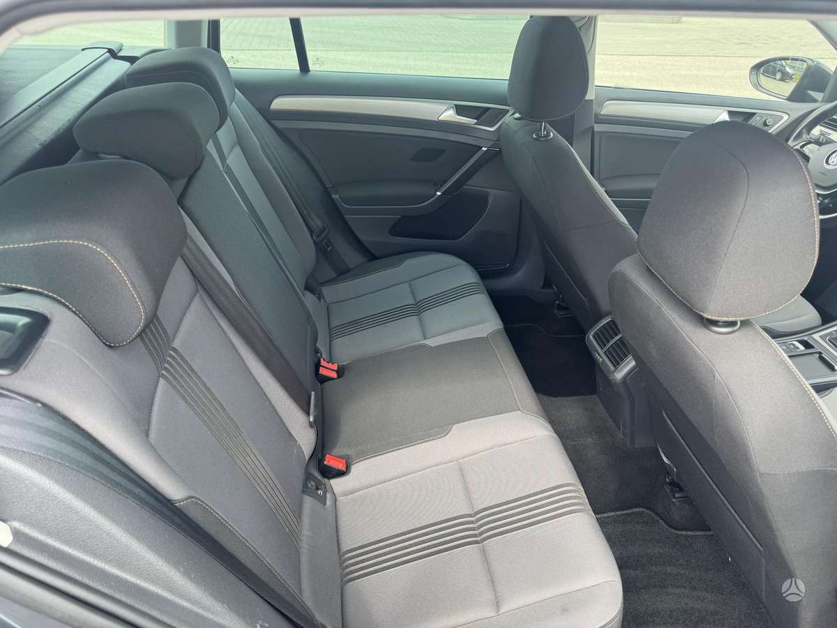 Volkswagen Golf, 1.6 l., Универсал