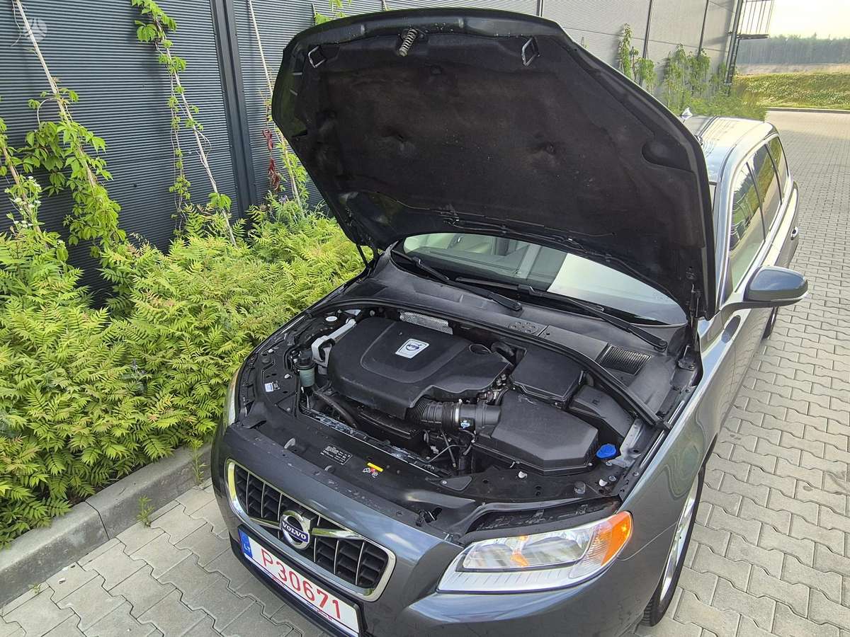 Volvo V70, 2.4 l., Универсал