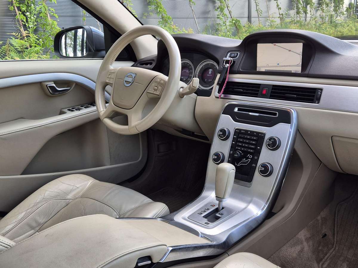 Volvo V70, 2.4 l., Универсал