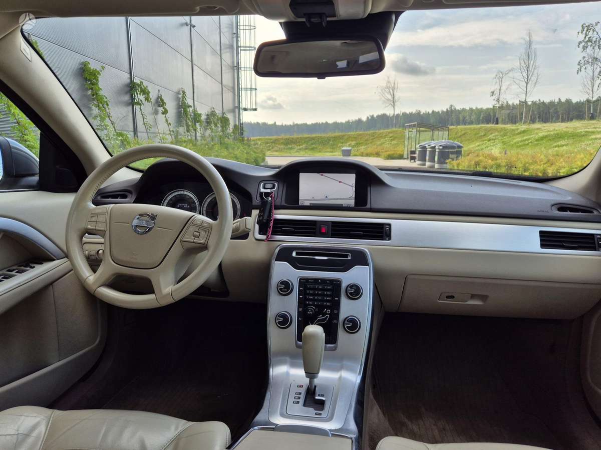 Volvo V70, 2.4 l., Универсал