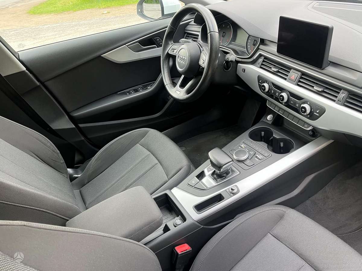 Audi A4, 2.0 l., Универсал