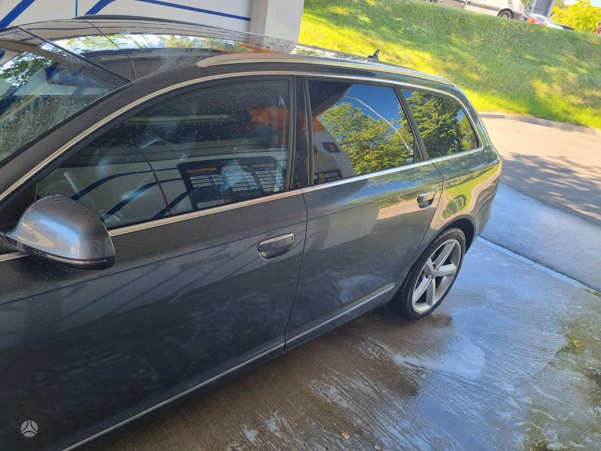 Audi A6, 2.0 l., universalas