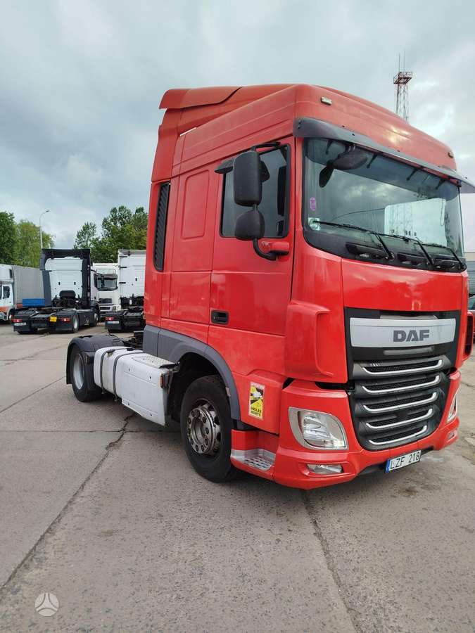 DAF XF106, double sleeper