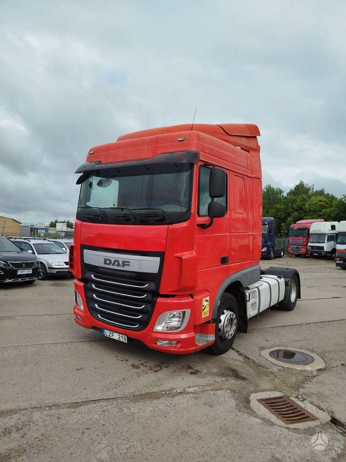 DAF XF106, double sleeper