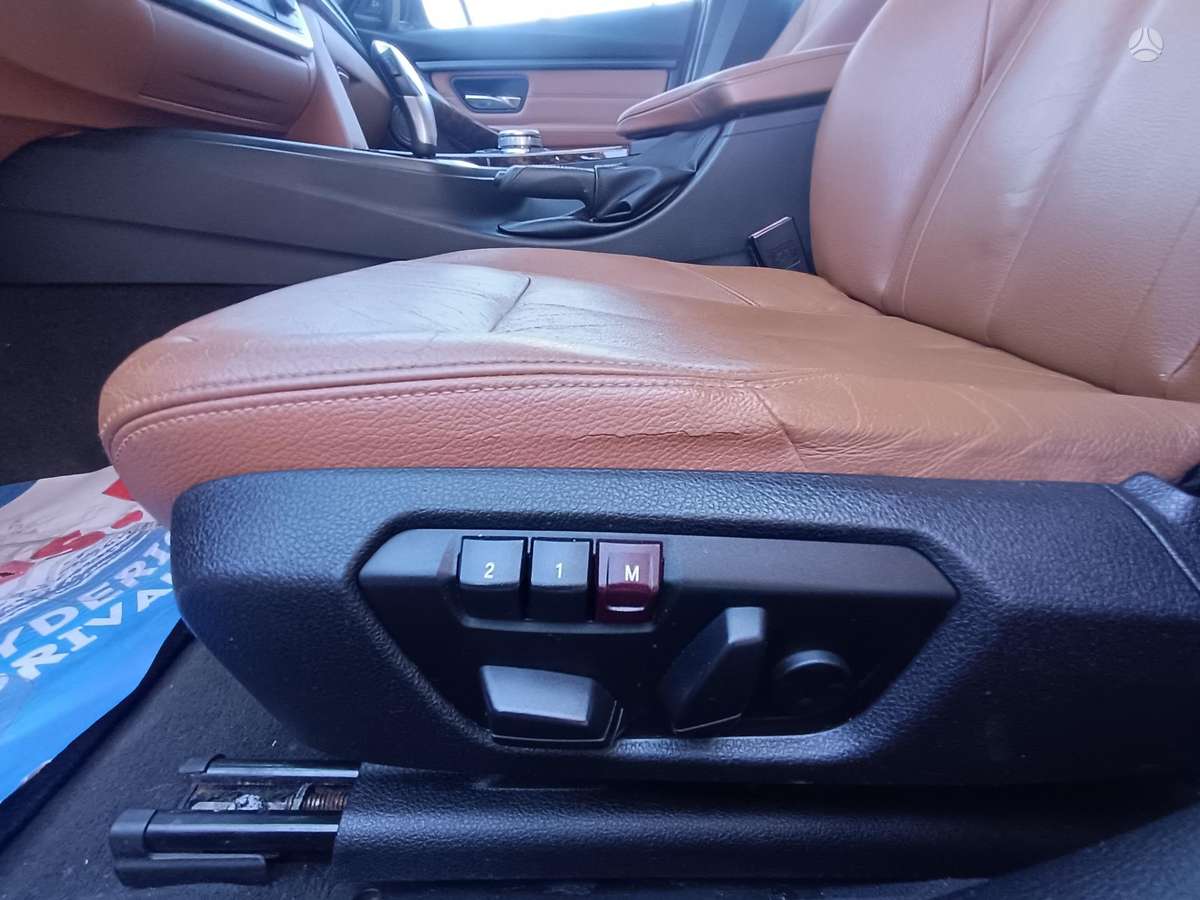 BMW 335, 3.0 l., Седан
