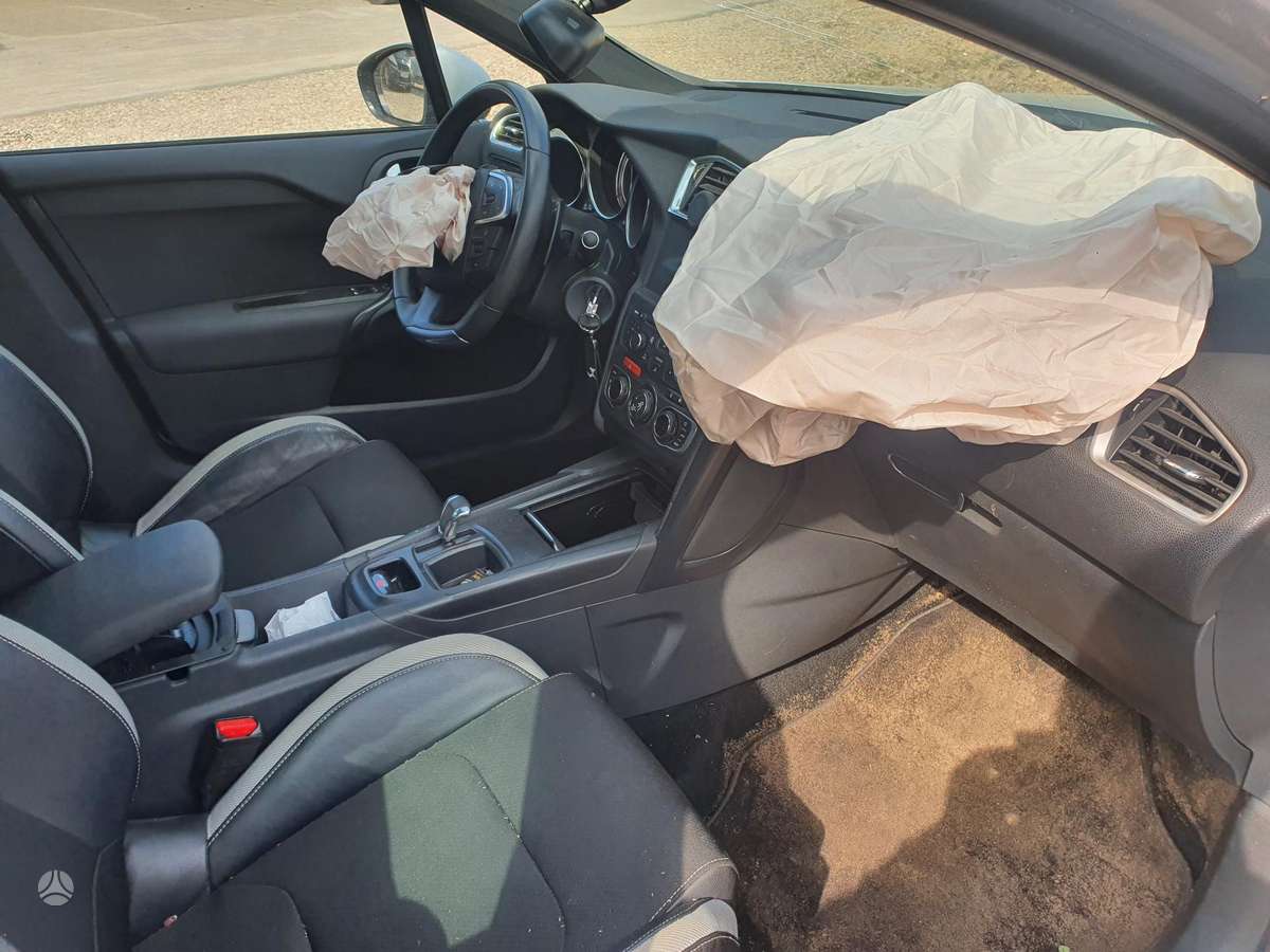 Citroen DS4 dalimis