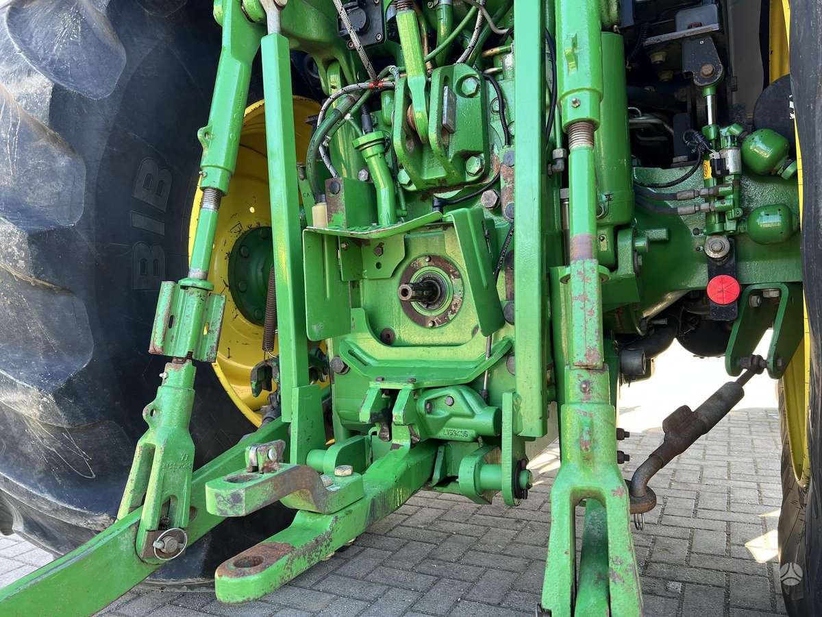 John Deere 6150R, тракторы