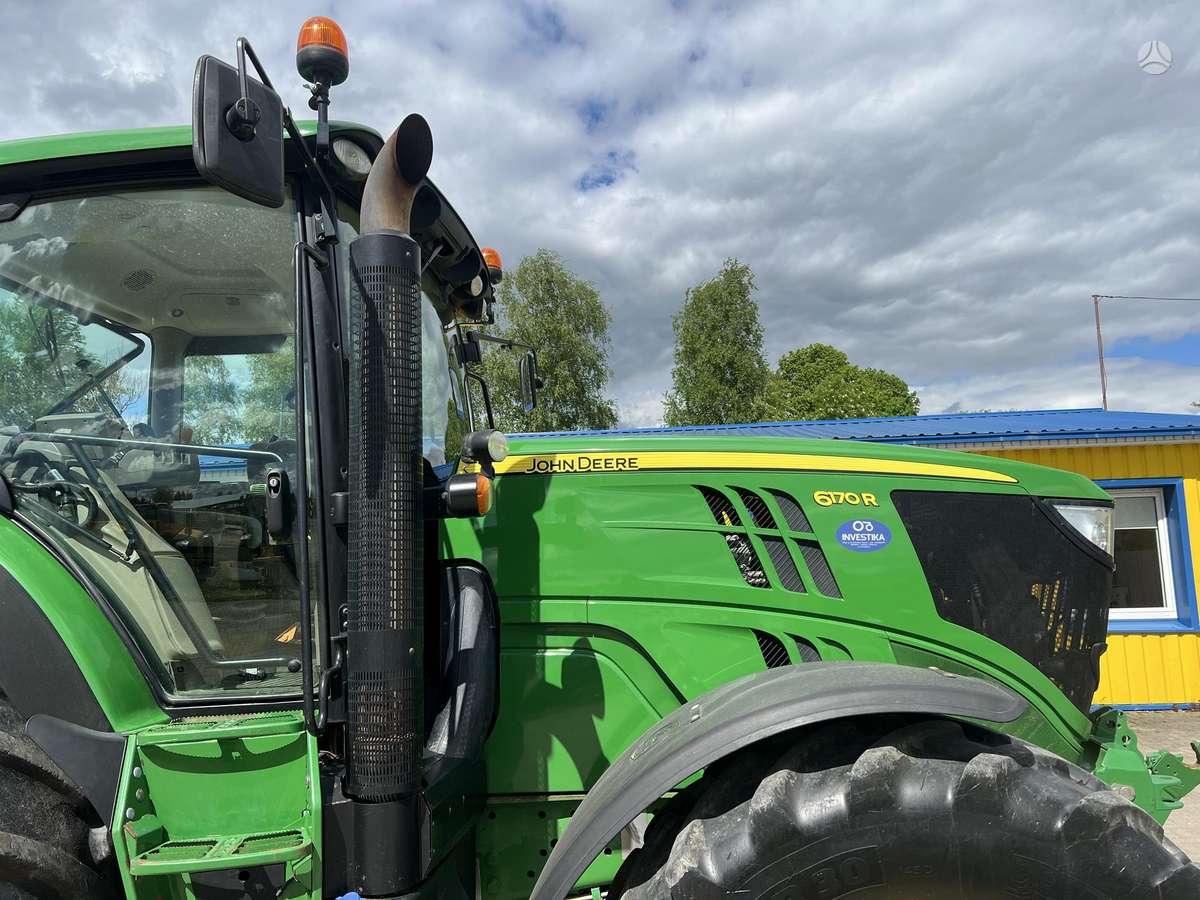 John Deere 6170R, traktoriai