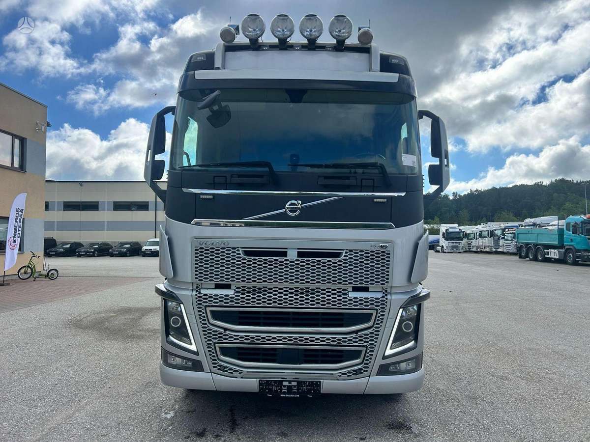 Volvo FH750, timber trucks
