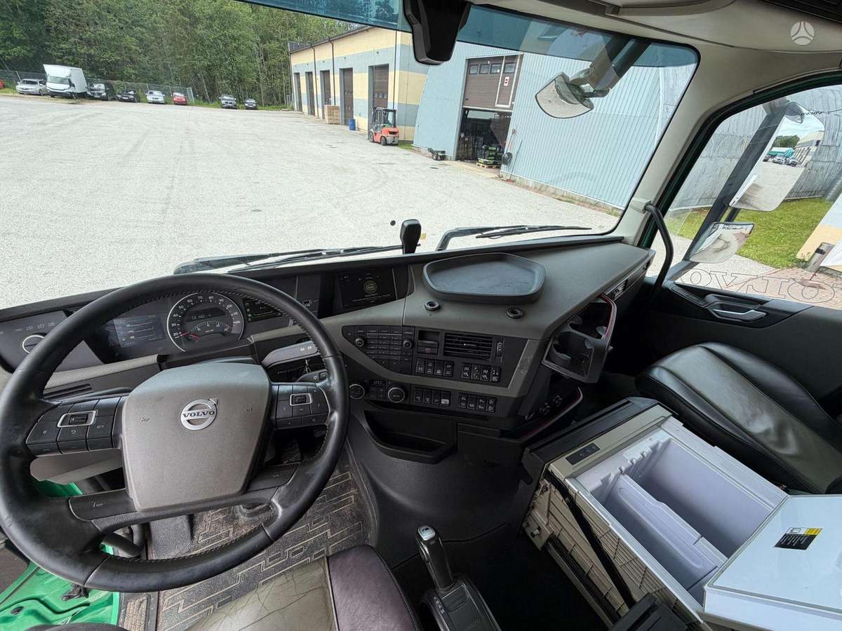 Volvo FH, važiuoklės
