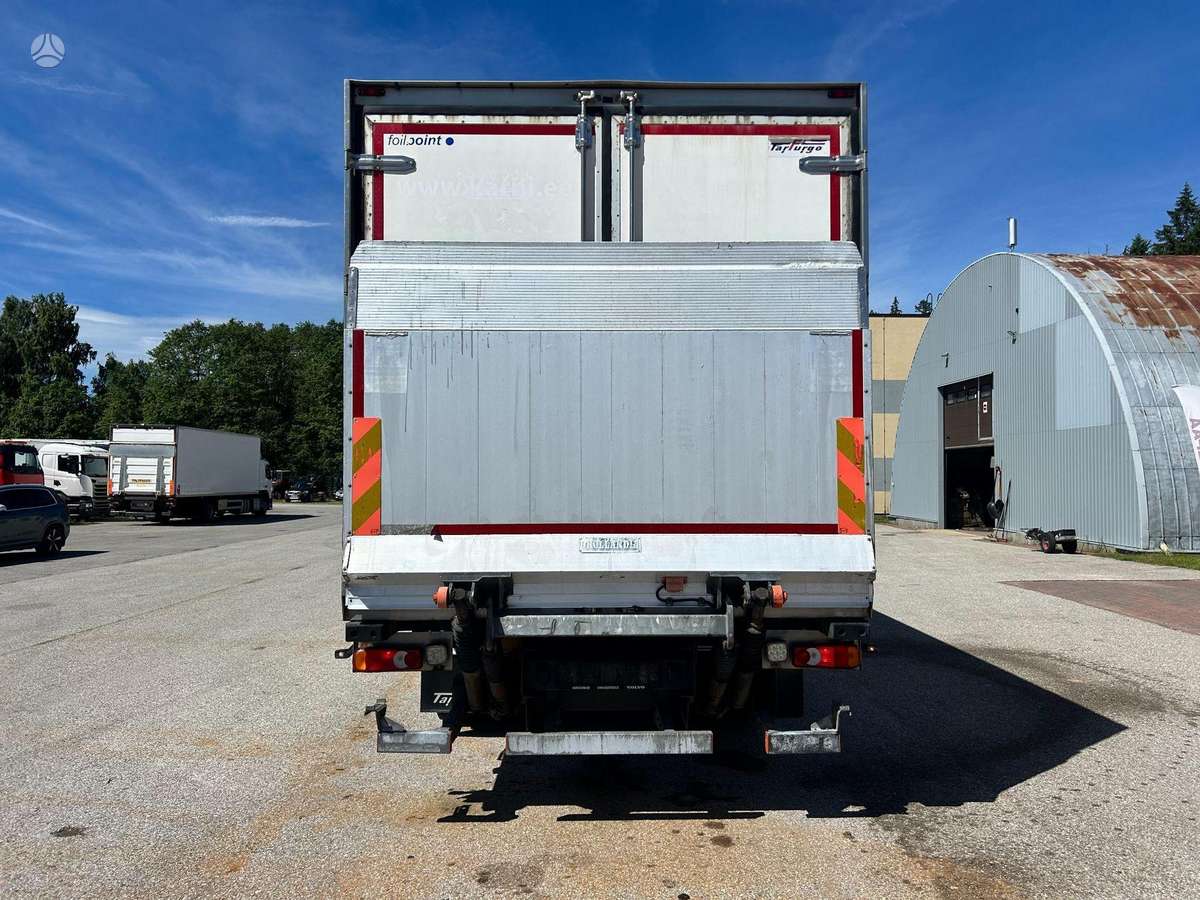 Volvo FL210, šaldytuvai
