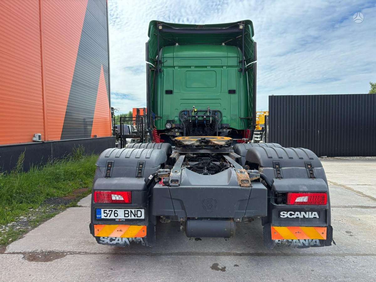 Scania R 450 6x2, single sleeper