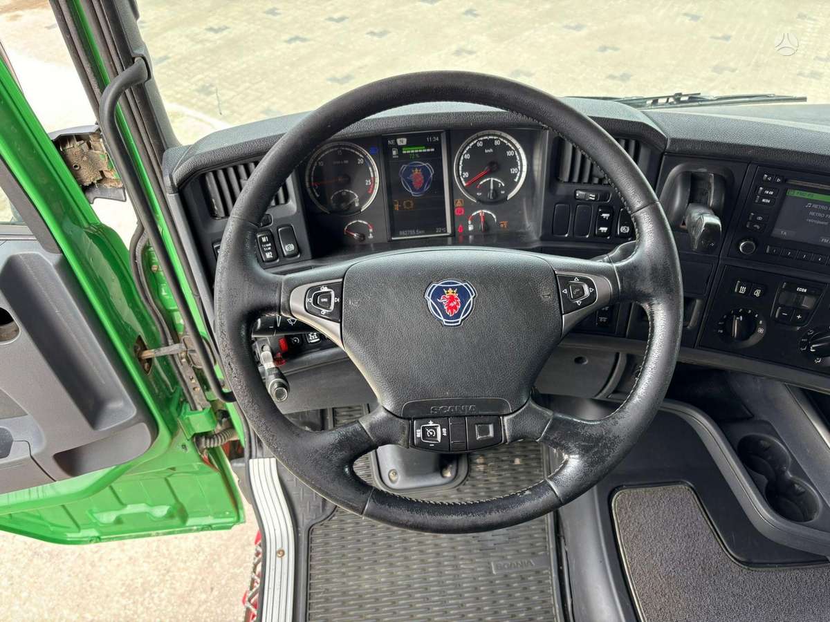 Scania R 450 6x2, single sleeper