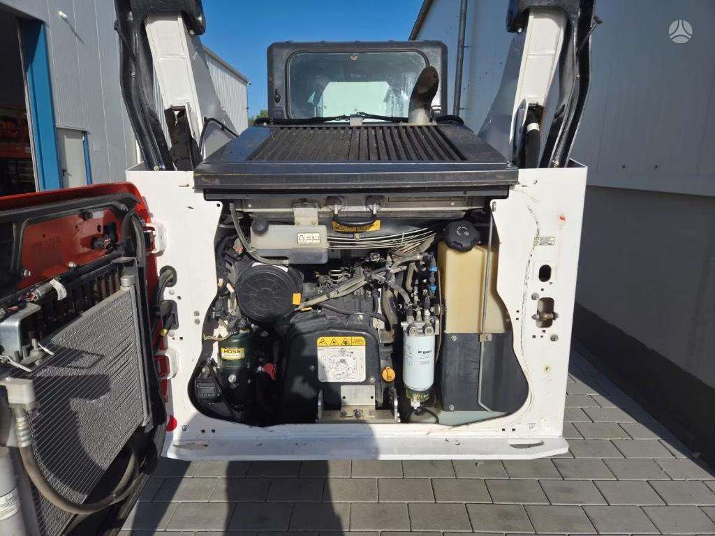 Bobcat T 76, mini loaders