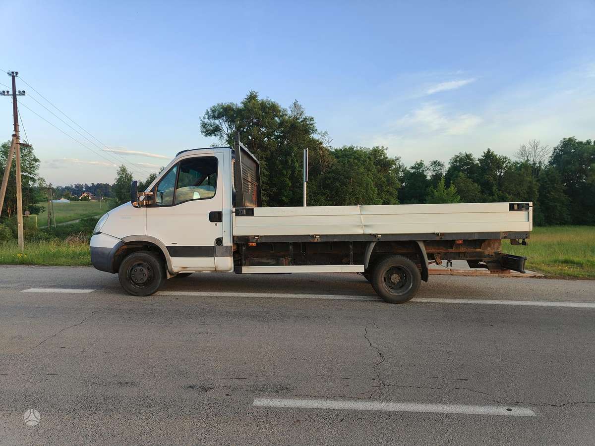 Iveco Daily, 3.0 l., cargo van