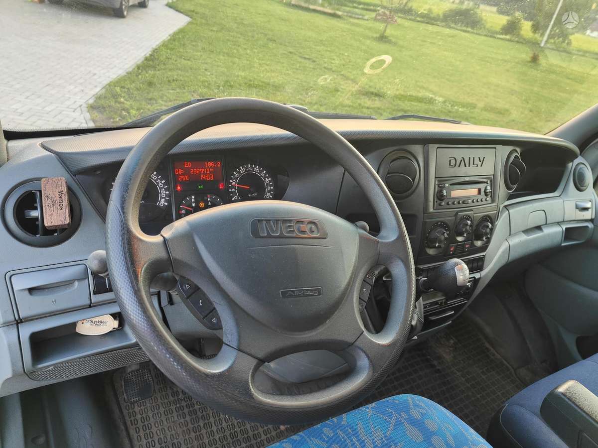 Iveco Daily, 3.0 l., cargo van