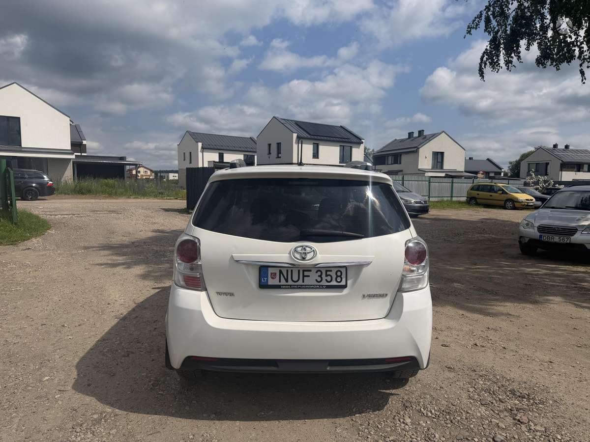 Toyota Verso - 6