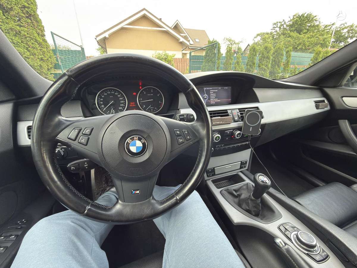 BMW 525, 3.0 l., Универсал